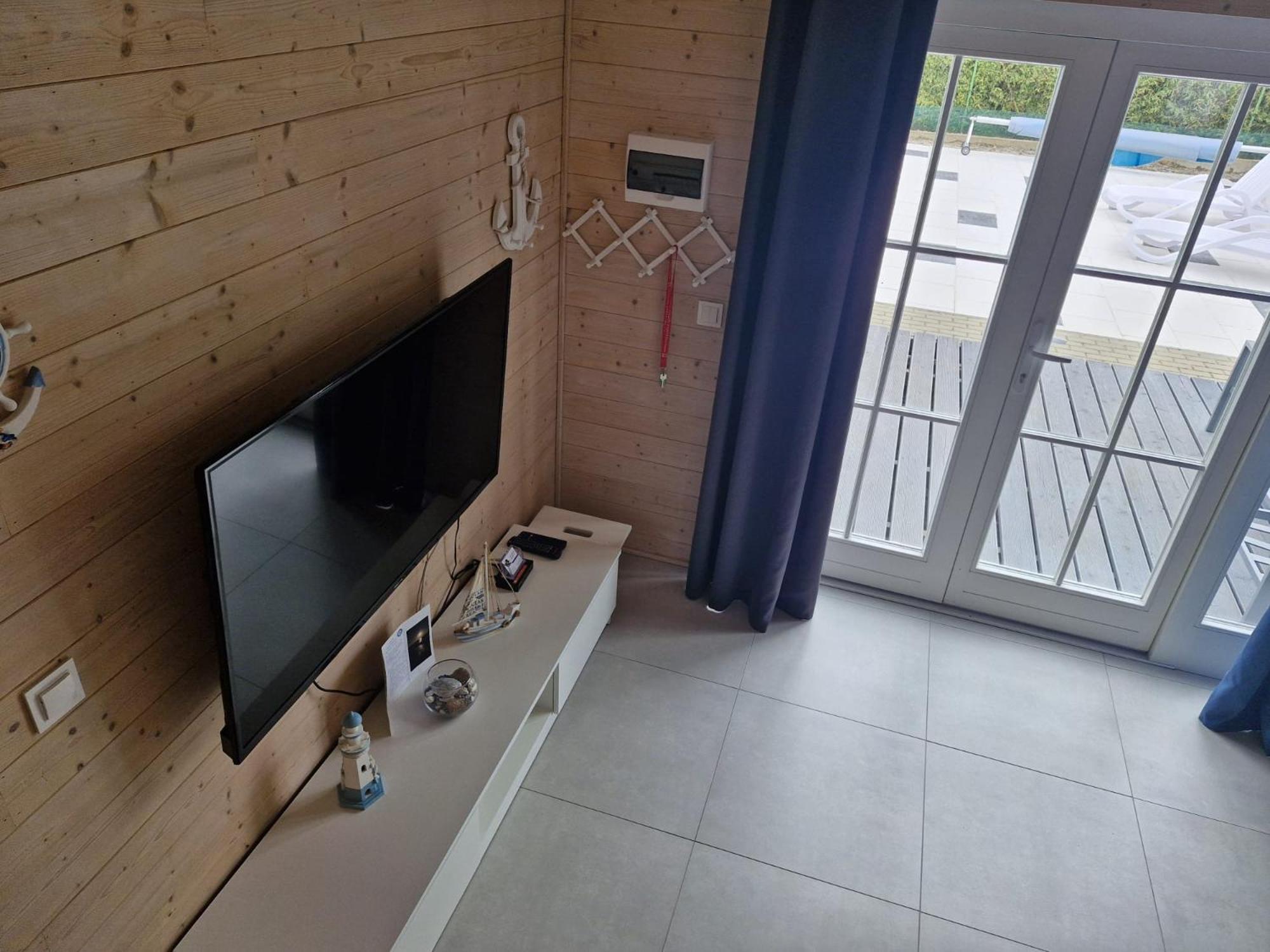 A&M Apartamenty วูแคนชิน ภายนอก รูปภาพ