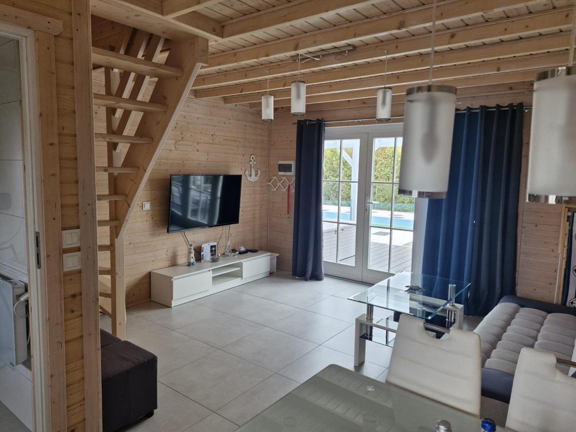 A&M Apartamenty วูแคนชิน ภายนอก รูปภาพ